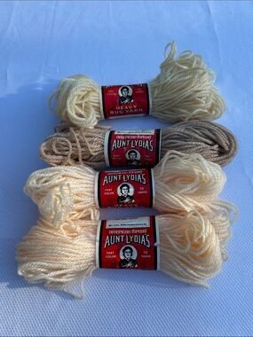 Vintage !  Cottagecore colors ! Aunt Lydia's Heavy Rug Yarn - 4 skeins